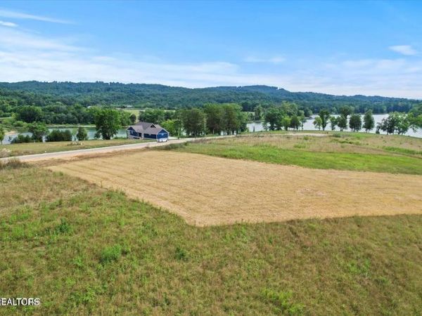 Lot 24 Waterfront Knoll , Sharps Chapel, TN 37866
