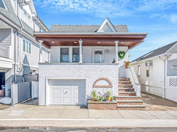 74 Brookline Avenue , Long Beach, NY 11561