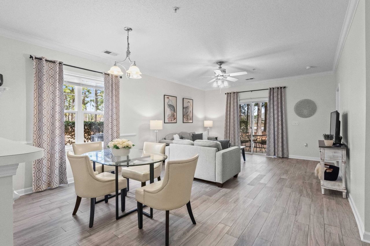 6253 Catalina Dr.  Photo 4