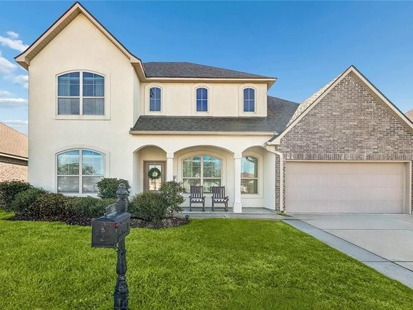 436 E LAKESHORE VILLAGE Drive E, Slidell, LA 70461