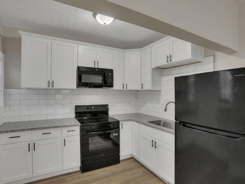 1004 W Fair Avenue , Lancaster, OH 43130 Photo 5