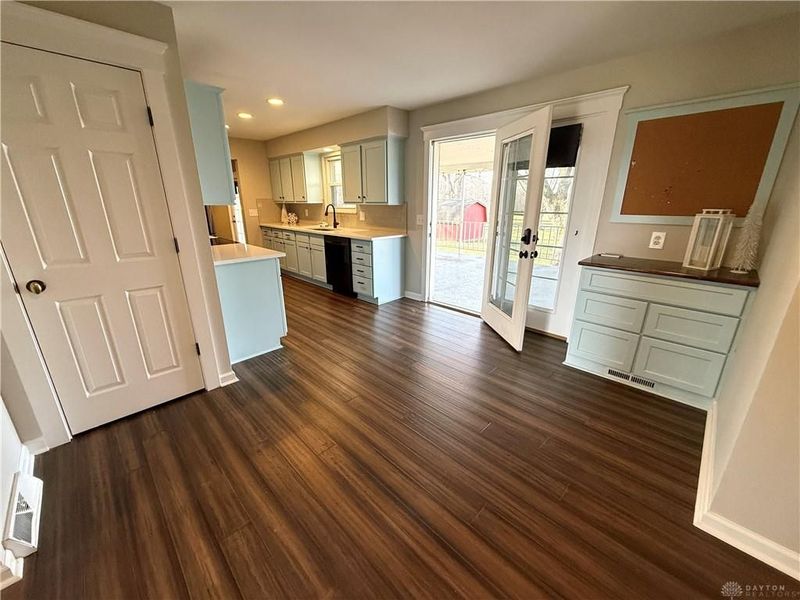 6189 Lesourdsville West Chester Road, Liberty Township, OH 45011 Photo 16