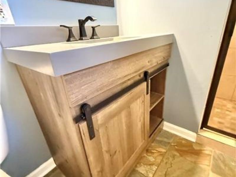 6189 Lesourdsville West Chester Road, Liberty Township, OH 45011 Photo 30