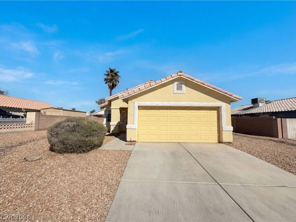 1920 Garnet Gable Avenue, Las Vegas, NV 89106
