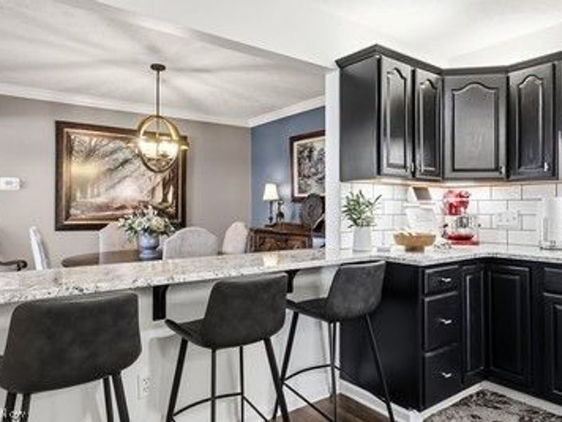 637 Hunters Trail , Akron, OH 44313 Photo 17