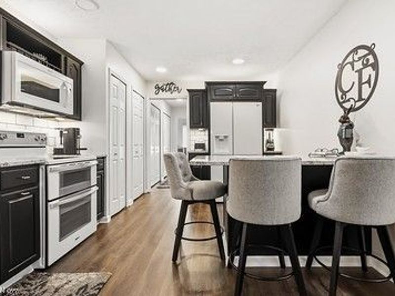 637 Hunters Trail , Akron, OH 44313 Photo 20