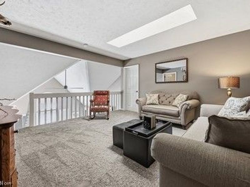 637 Hunters Trail , Akron, OH 44313 Photo 23