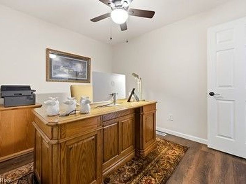 637 Hunters Trail , Akron, OH 44313 Photo 24