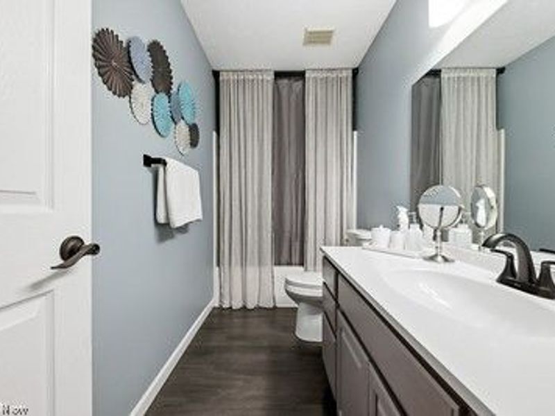 637 Hunters Trail , Akron, OH 44313 Photo 25