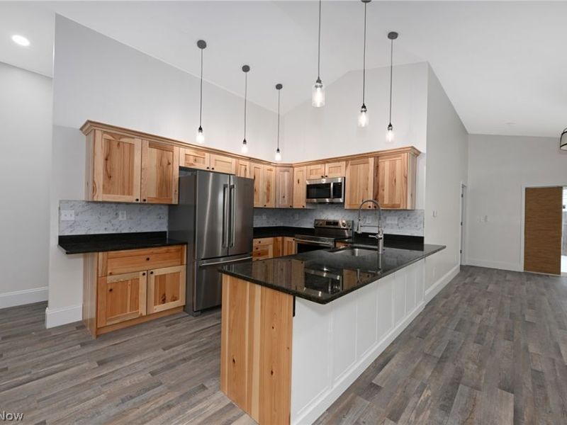 10209 Bryant Avenue , Columbia Station, OH 44028 Photo 12