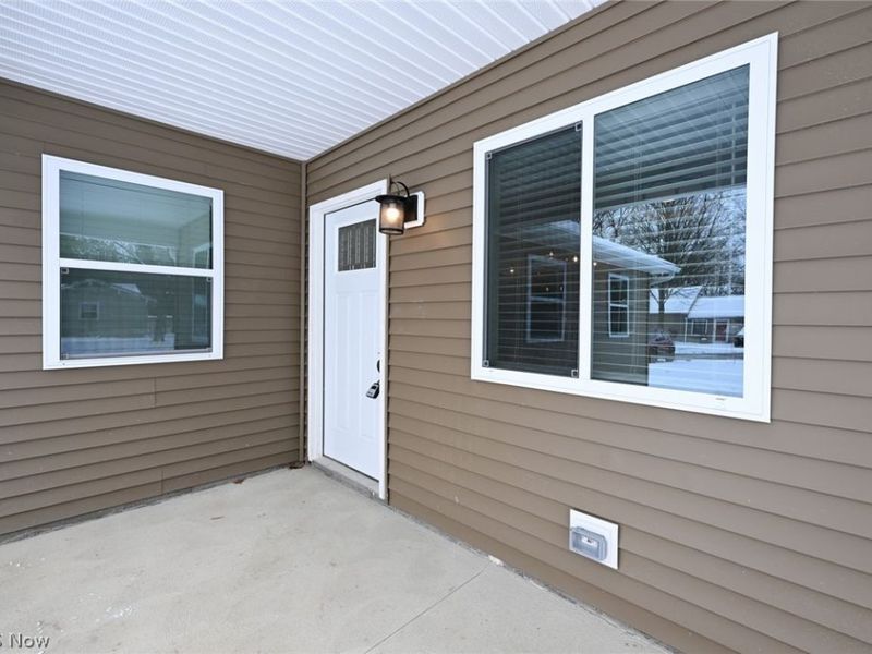 10209 Bryant Avenue , Columbia Station, OH 44028 Photo 3