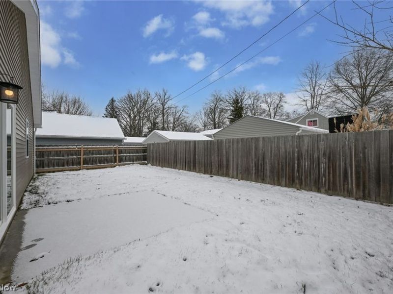 10209 Bryant Avenue , Columbia Station, OH 44028 Photo 47