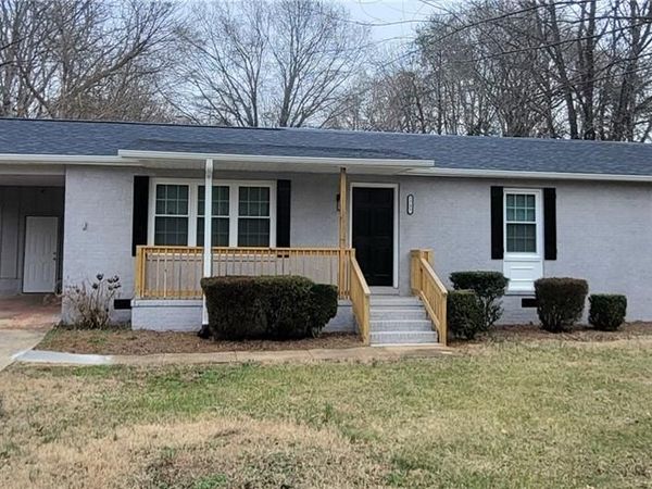 1737 Amos Street, Reidsville, NC 27320