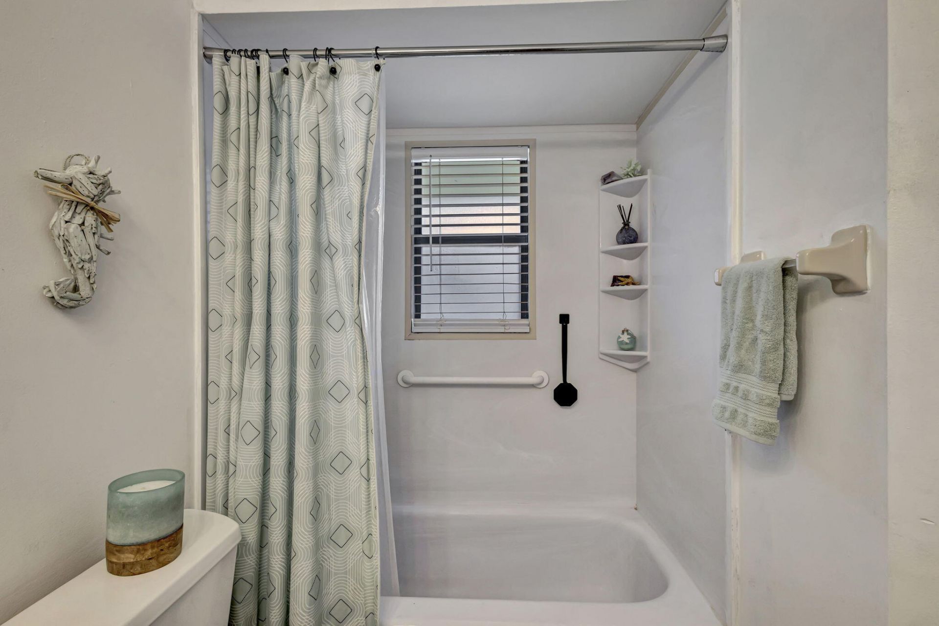 1127 E Seminole Avenue, Unit 22c, Jupiter, FL 33477 Photo