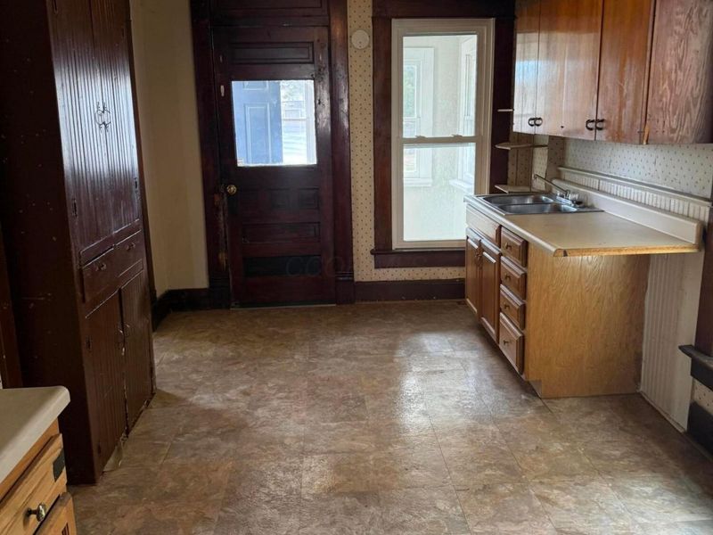 200 1/2 W Walnut Street , Mount Vernon, OH 43050 Photo 8