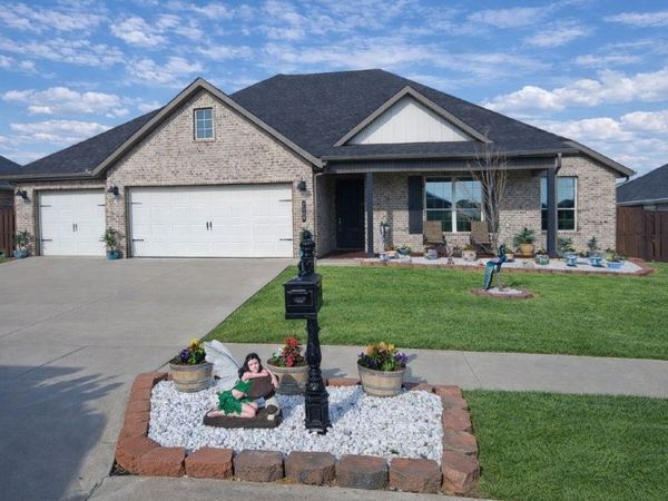 2109 Abbott Lane, Pea Ridge, AR 72751