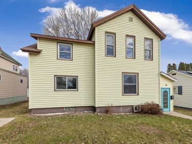 309 E Lincoln Street, Caledonia, MN 55921