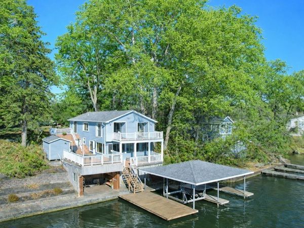 5100 E Quiet Water Court, Monticello, IN 47960