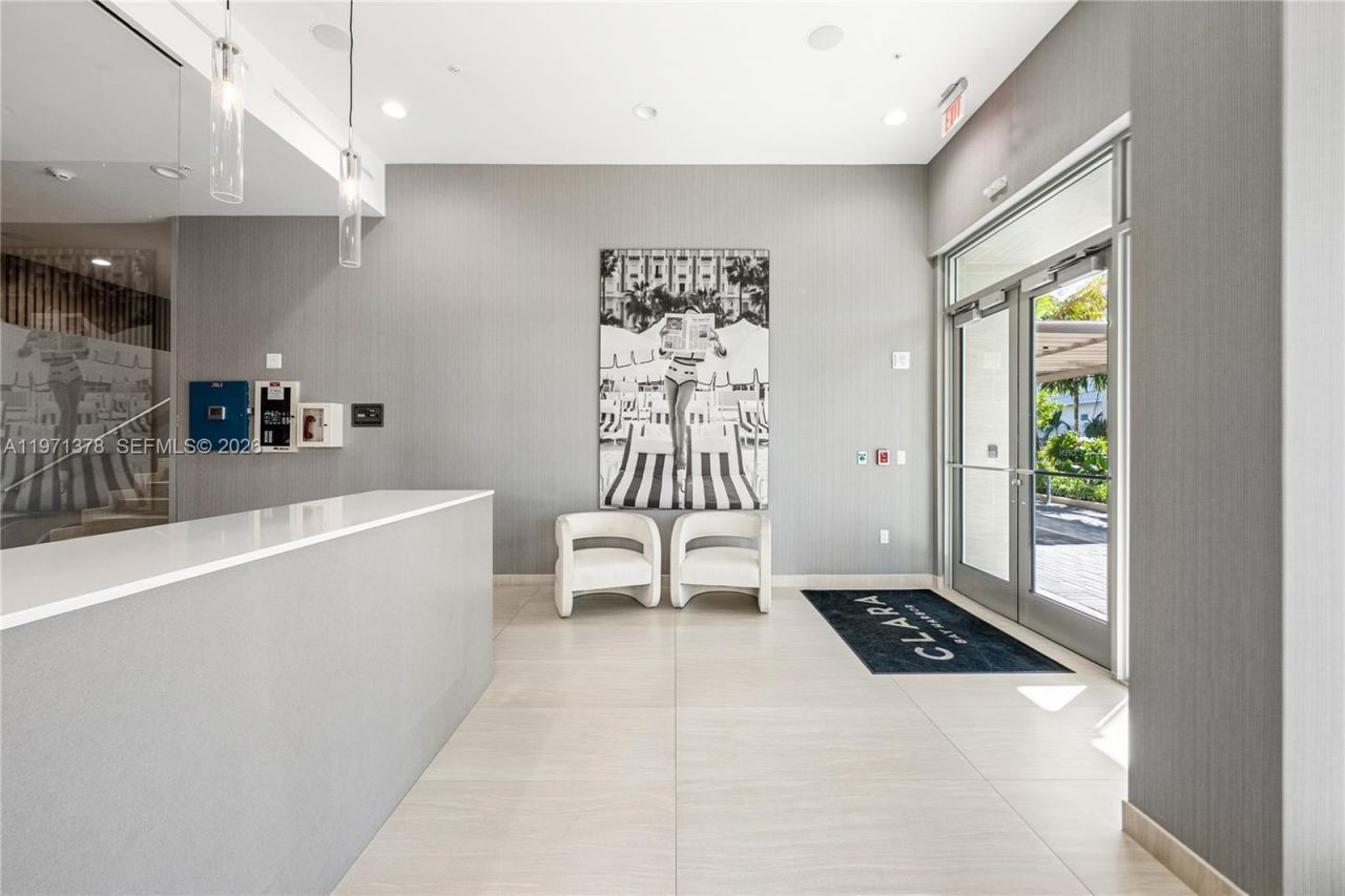10281 W Bay Harbor Dr, Unit 203, Bay Harbor Islands, FL 33154 Photo