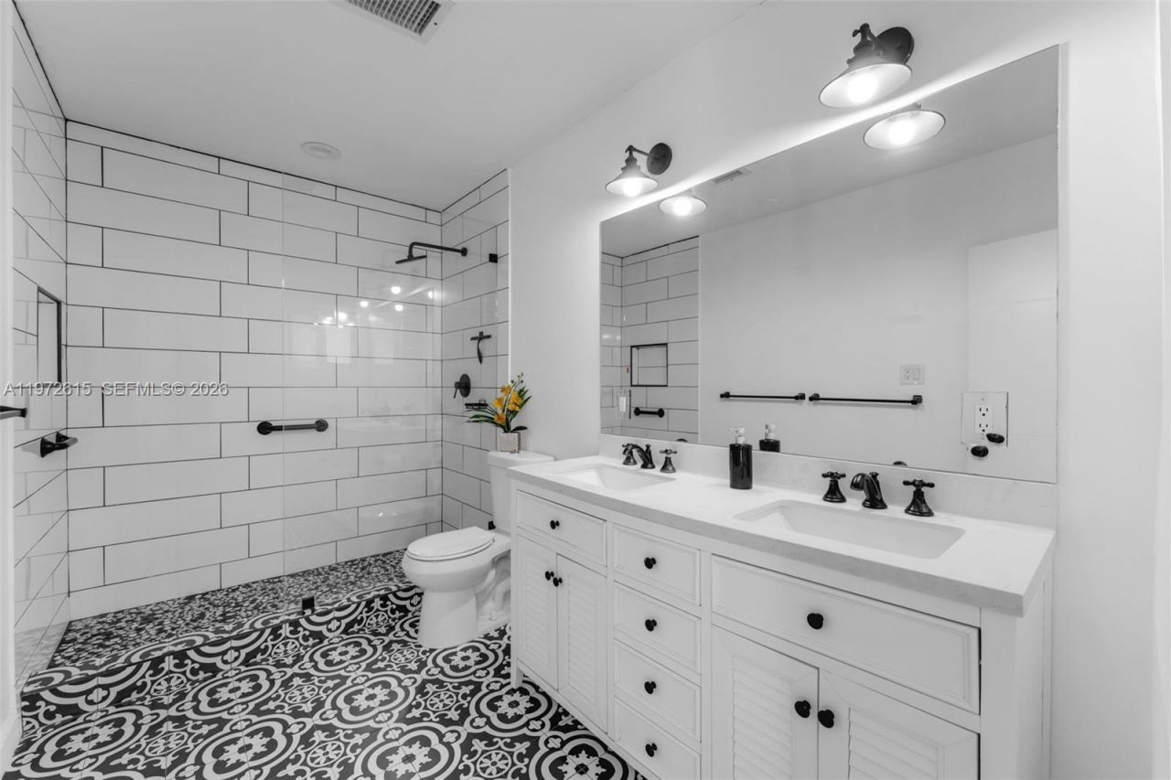 3965 SW 60th Ct, Miami, FL 33155 Photo