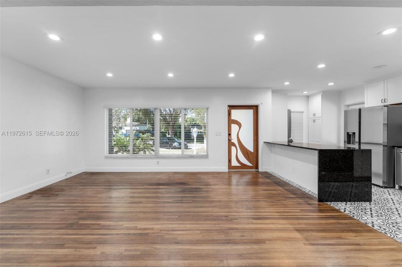 3965 SW 60th Ct, Miami, FL 33155 Photo