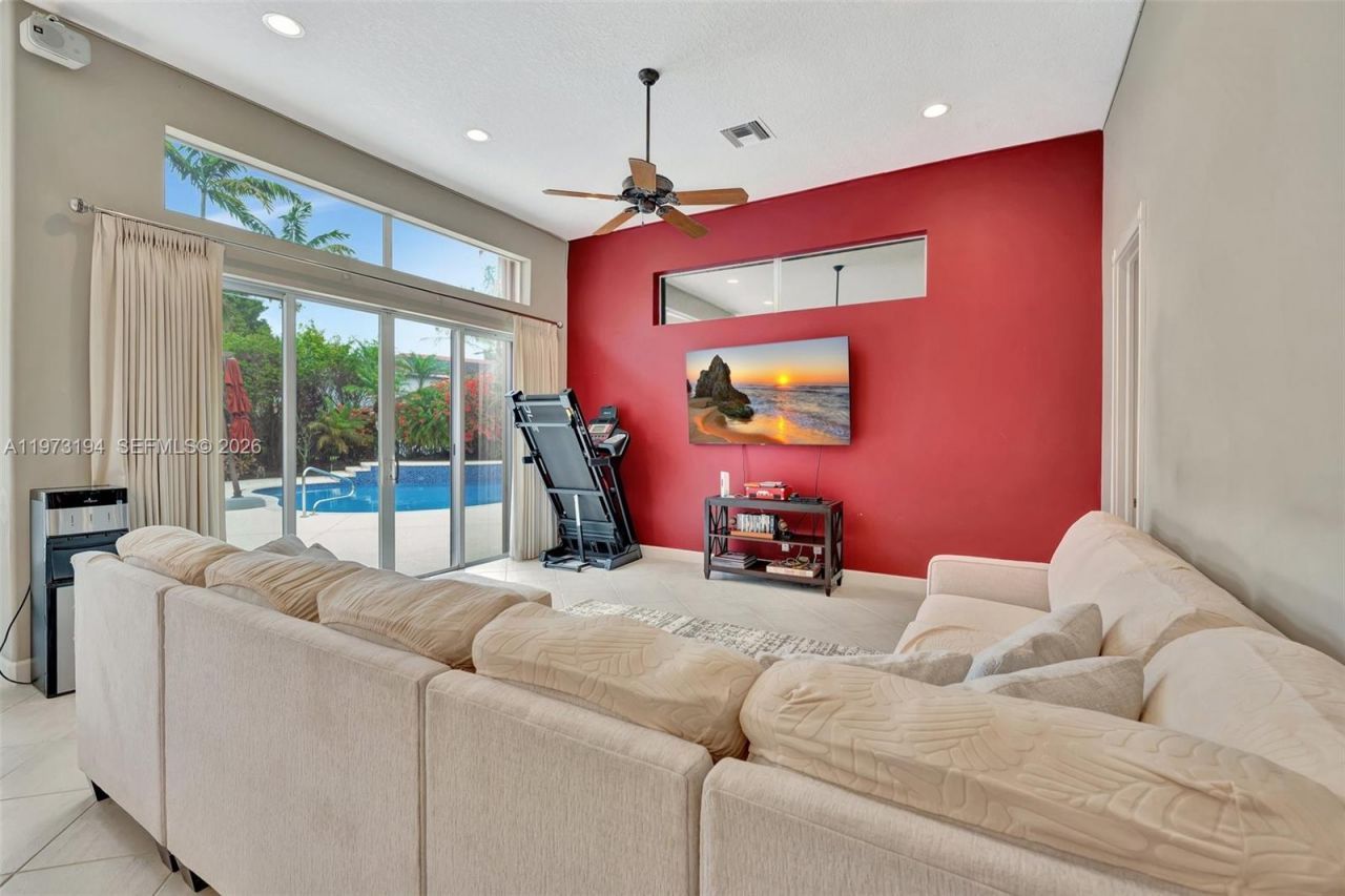 546 NW 118th Ter, Coral Springs, FL 33071 Photo