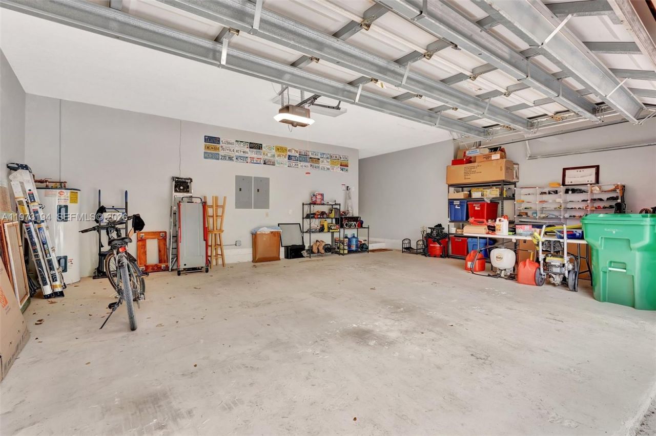 546 NW 118th Ter, Coral Springs, FL 33071 Photo