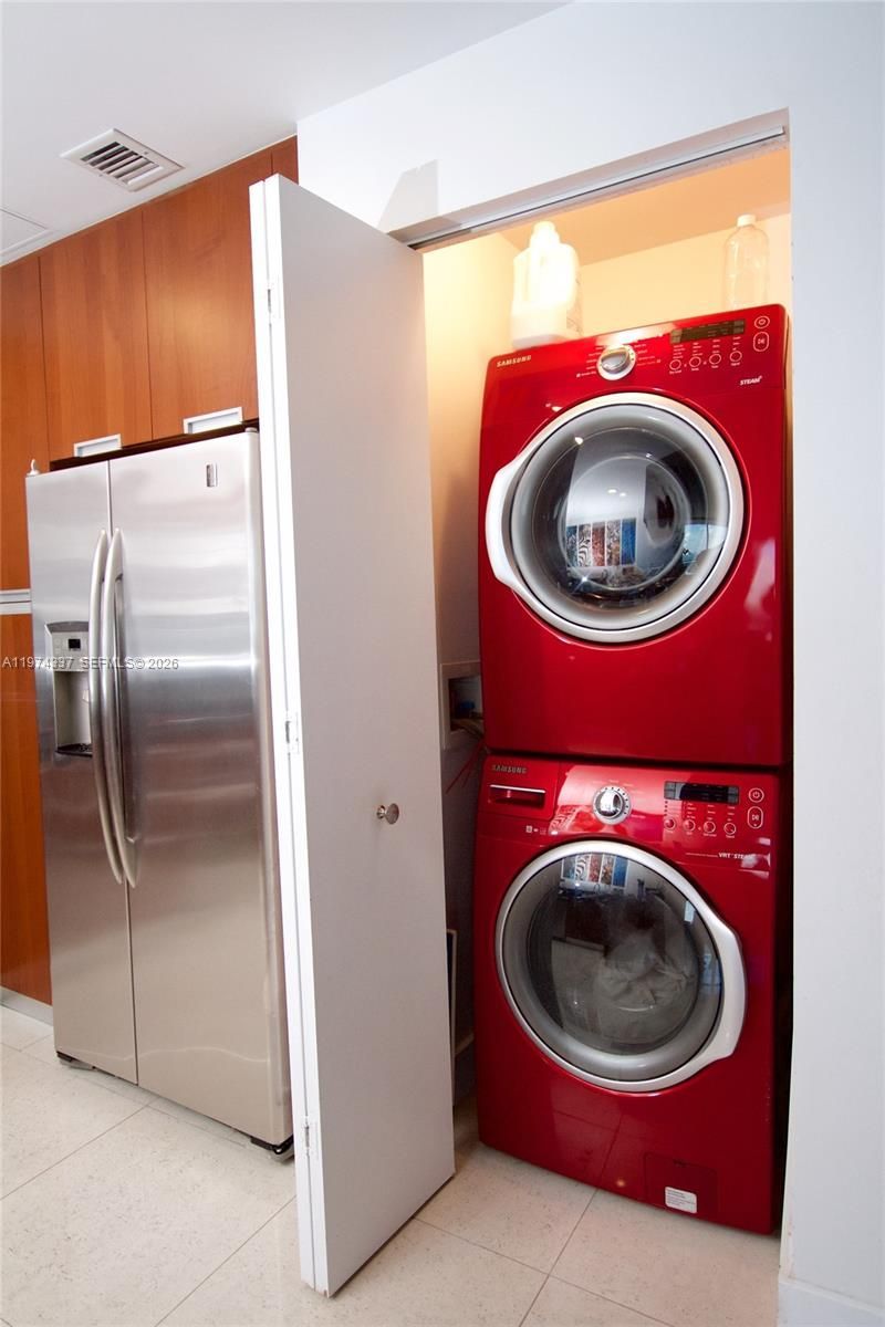 7901 Hispanola Ave, Unit 1201, North Bay Village, FL 33141 Photo