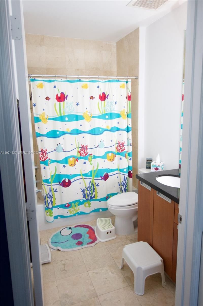 7901 Hispanola Ave, Unit 1201, North Bay Village, FL 33141 Photo