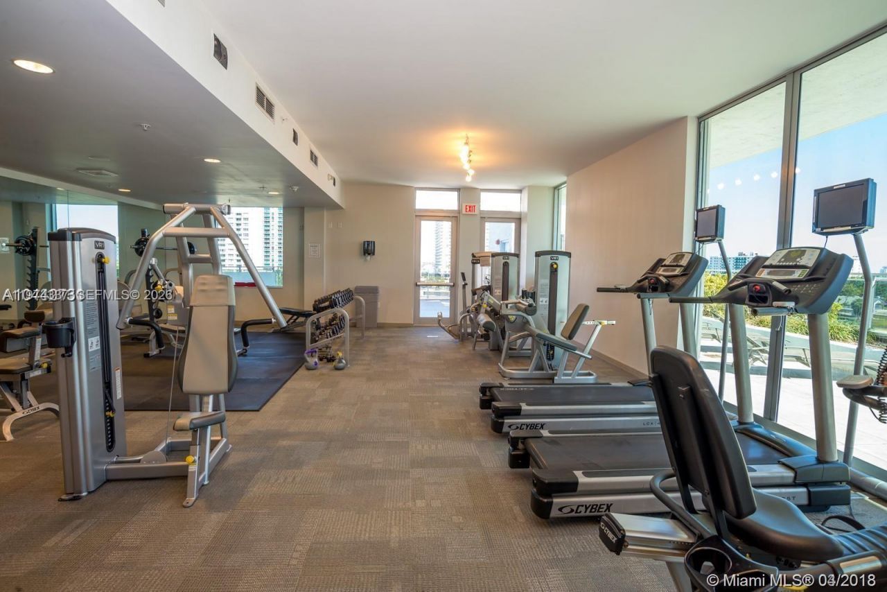 7901 Hispanola Ave, Unit 1201, North Bay Village, FL 33141 Photo