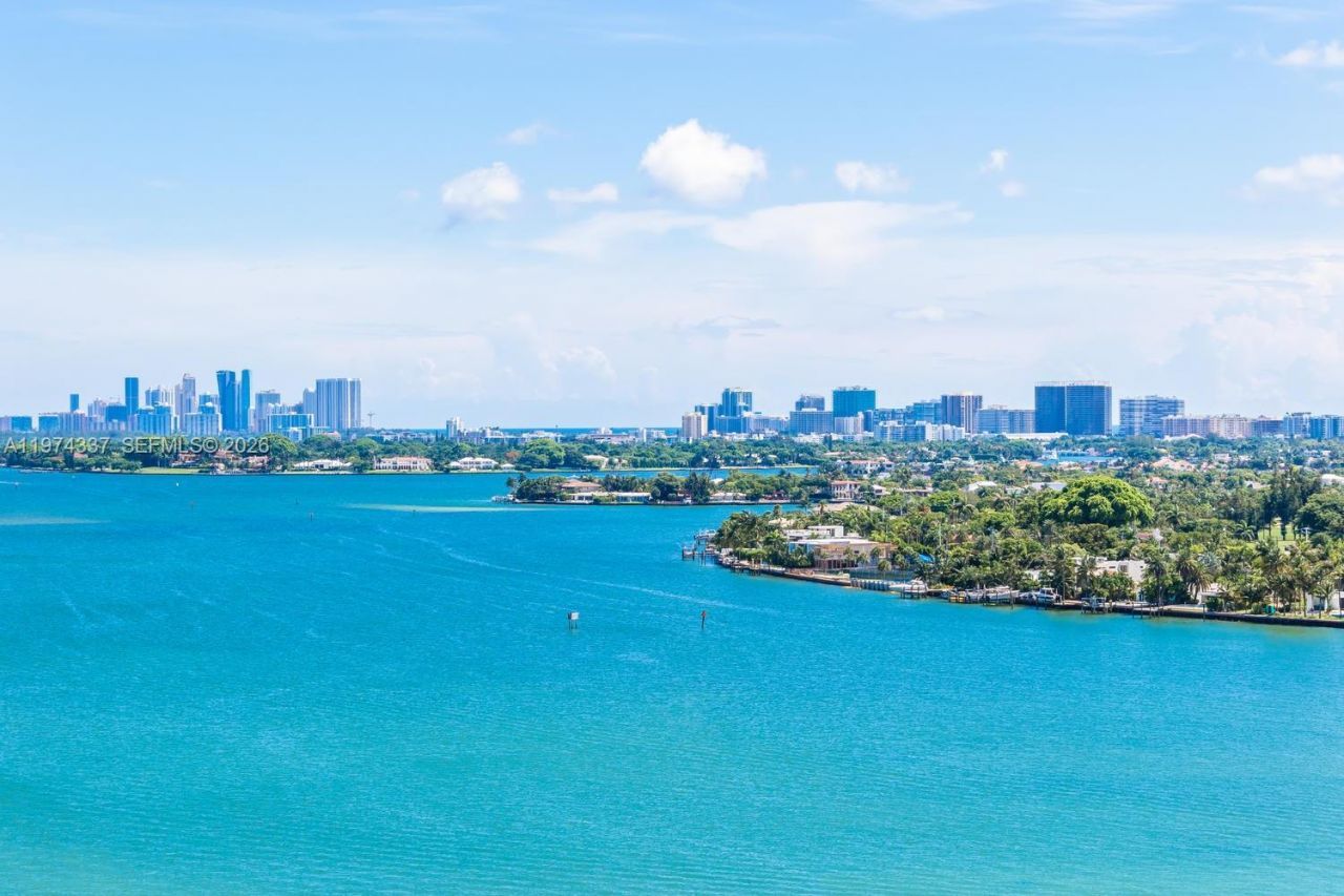 7901 Hispanola Ave, Unit 1201, North Bay Village, FL 33141 Photo