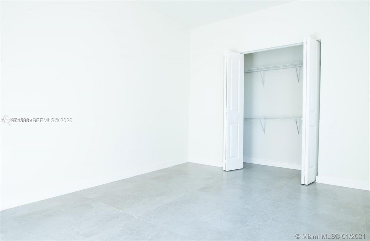 120 NE 71st St, Unit 4, Miami, FL 33138 Photo