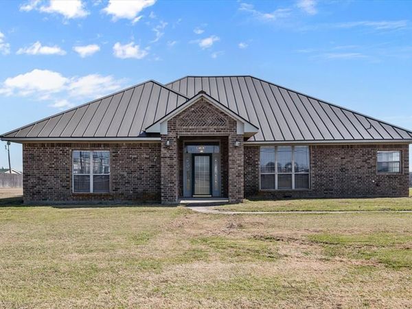 1141 Lake Halbert Road, Corsicana, TX 75109