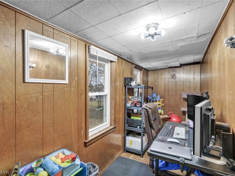 796 Allyn Street , Akron, OH 44311 Photo 21