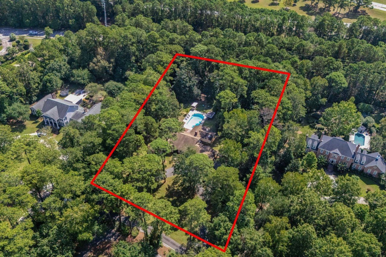 1762 Cliffwood Dr. Photo 46