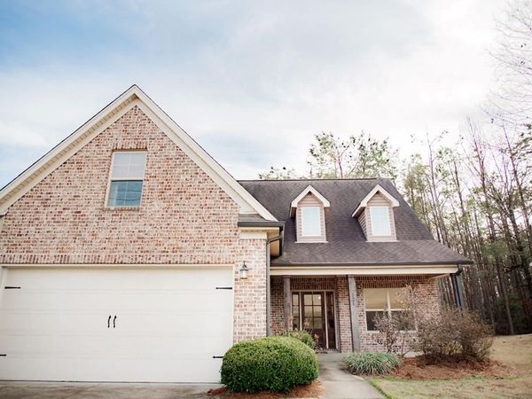 121 Lakes Dr S, Oxford, MS 38655
