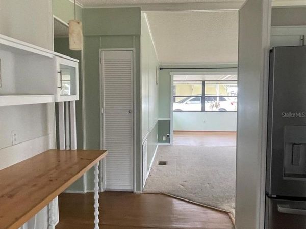 2839 MANATEE RD , TAVARES, FL 32778