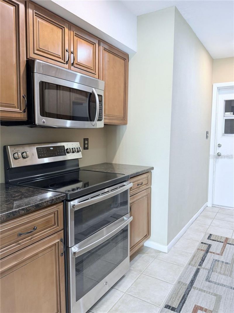 11764 Raintree Drive, Temple Terrace, FL 33617 Photo