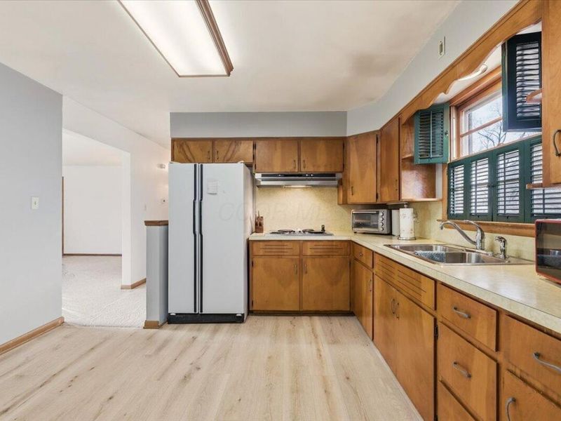 105 Margaret Street , Newark, OH 43055 Photo 6