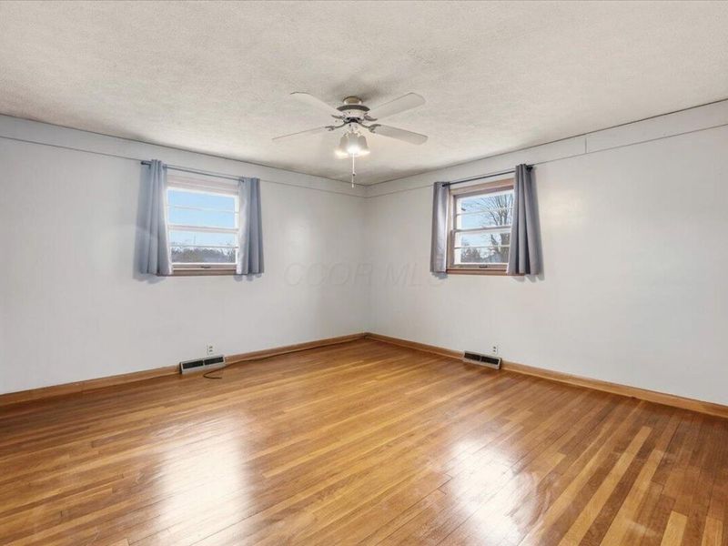 105 Margaret Street , Newark, OH 43055 Photo 8