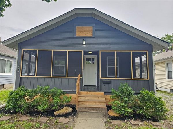 1229 E 24th Avenue, North Kansas City, MO 64116