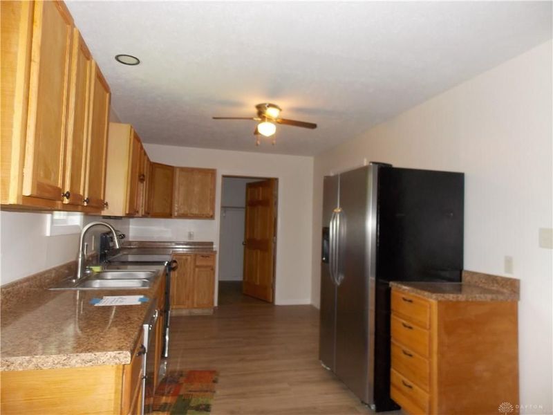 1368 Beach Drive, Medway, OH 45341 Photo 10