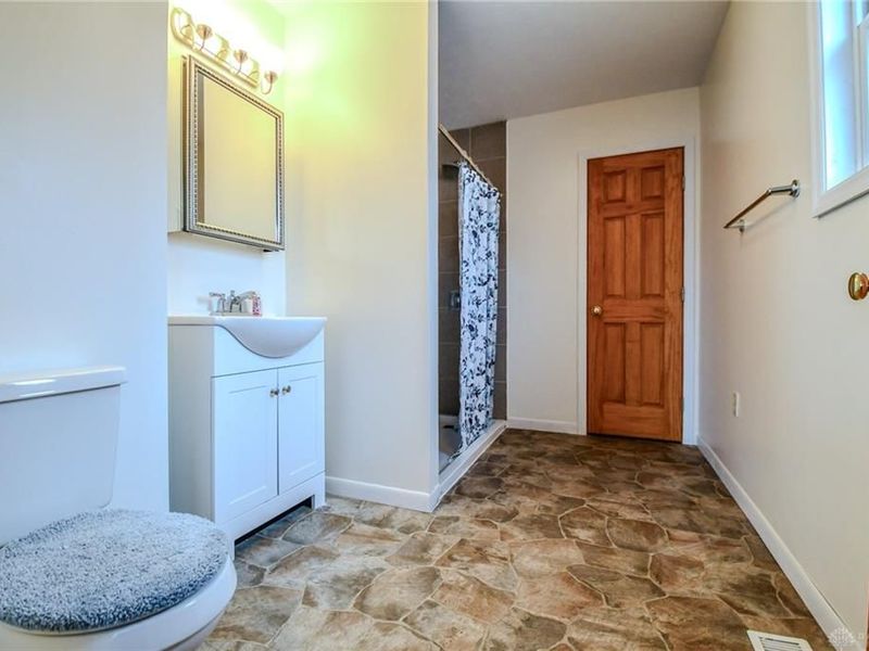 1368 Beach Drive, Medway, OH 45341 Photo 17