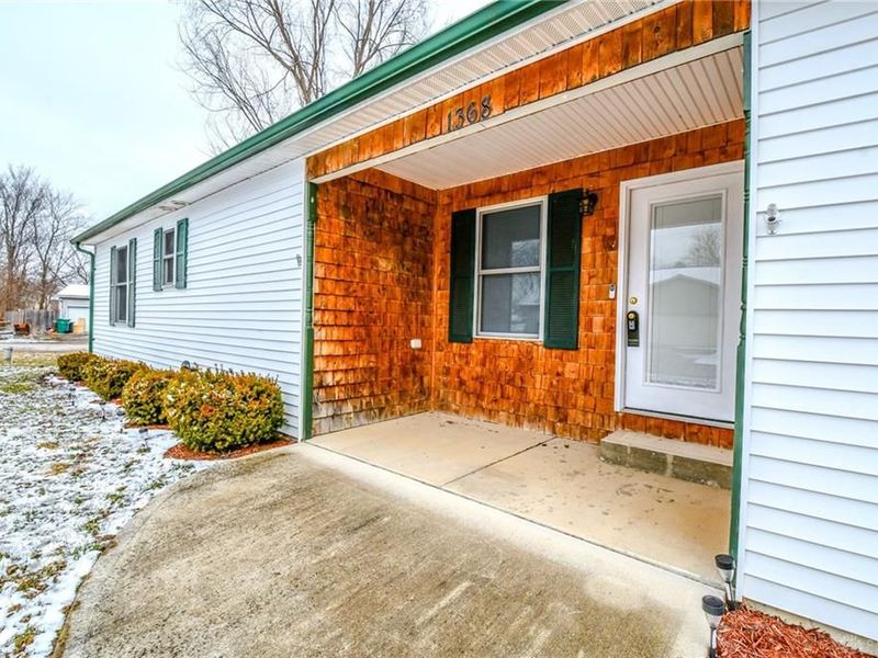 1368 Beach Drive, Medway, OH 45341 Photo 4