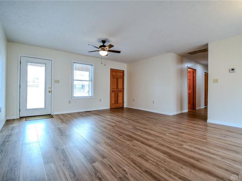 1368 Beach Drive, Medway, OH 45341 Photo 5