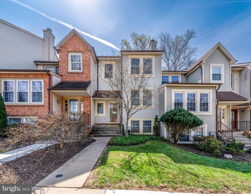 7229 Harbor Lane, Unit 2-4, Columbia, MD 21045 Main Photo