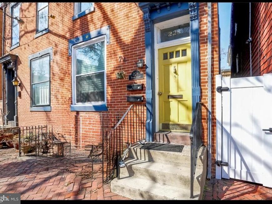 228 North Street , Harrisburg, PA 17101 Main Photo