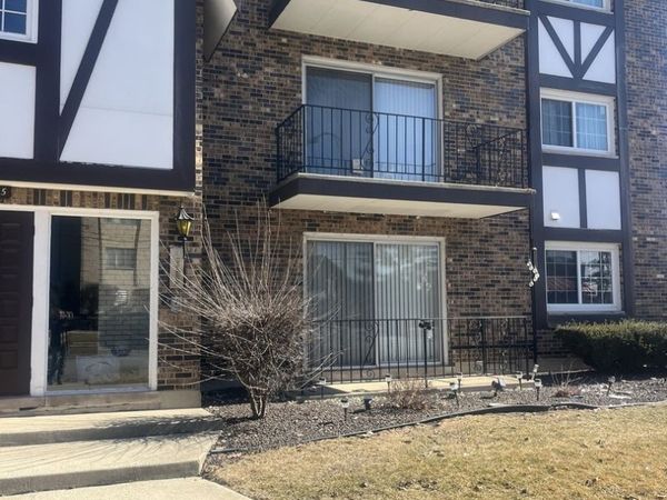 11035 S KEATING Avenue , Unit 2ne, Oak Lawn, IL 60453