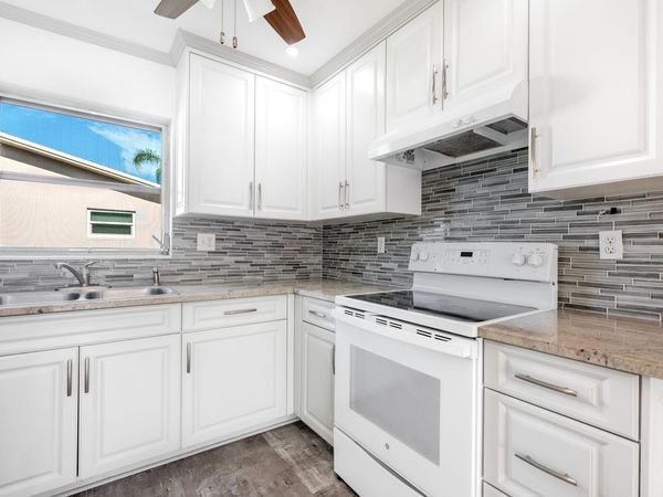 2739 Dudley Drive W, Unit D, West Palm Beach, FL 33415