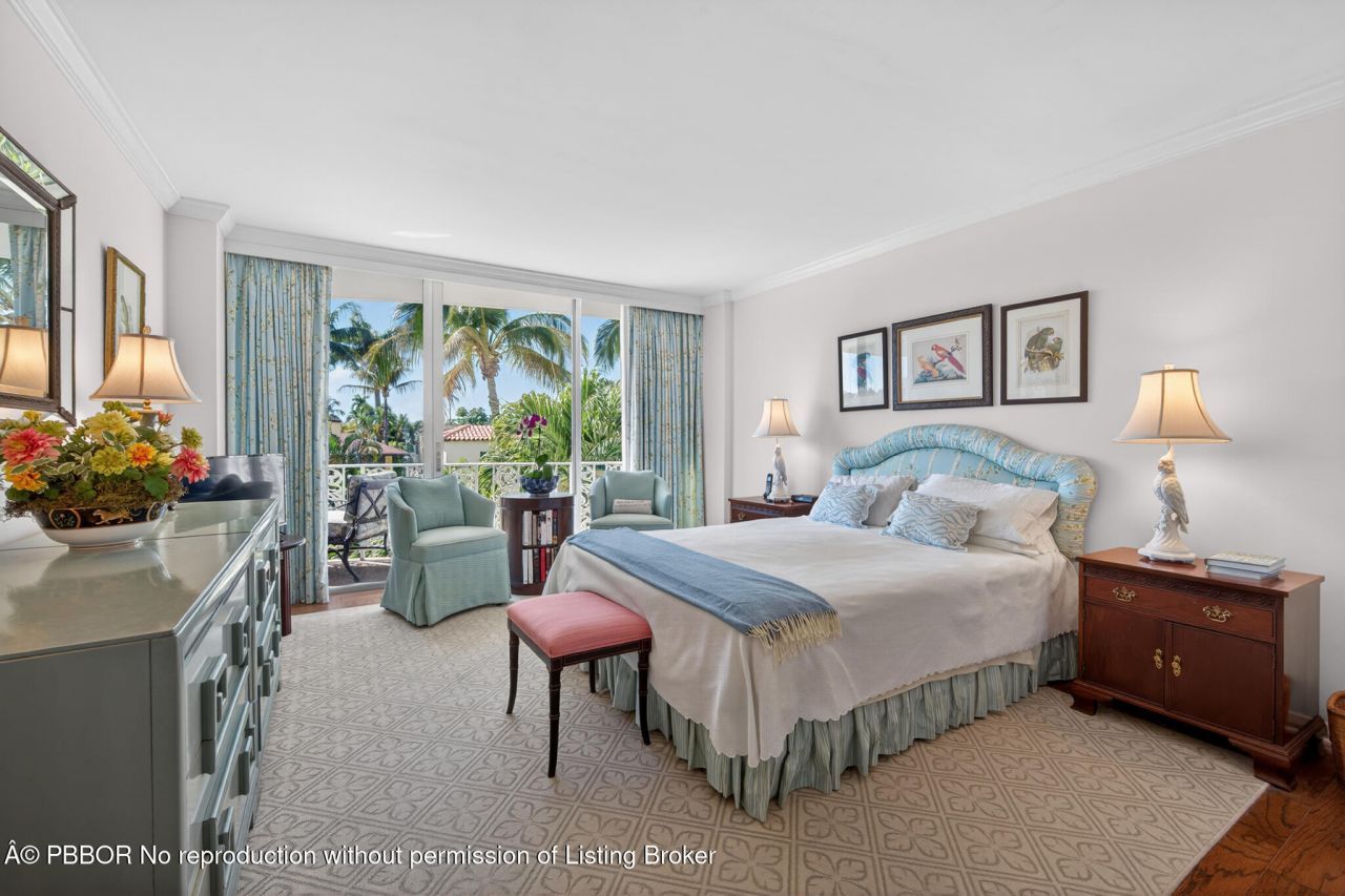 227 Australian Avenue, Unit 2C, Palm Beach, FL 33480 Photo